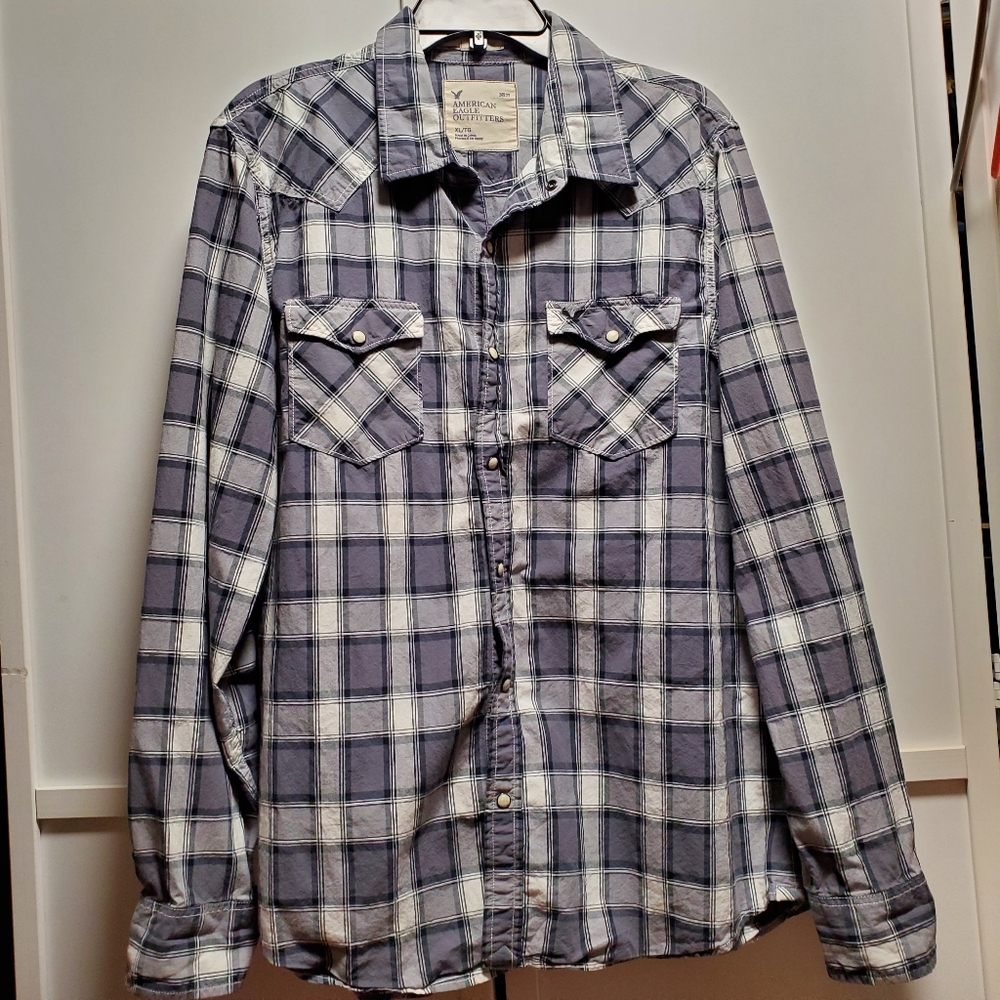 American Eagle Outfitters Shirt